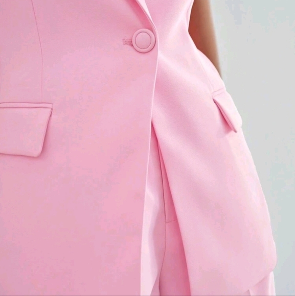 SOLID LAPEL COLLAR FLAP DETAIL WAISTCOAT - Picture 2 of 4